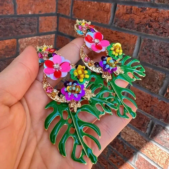 Zara  Rio Monstera Pink Leaf Earrings - Picture 13 of 14